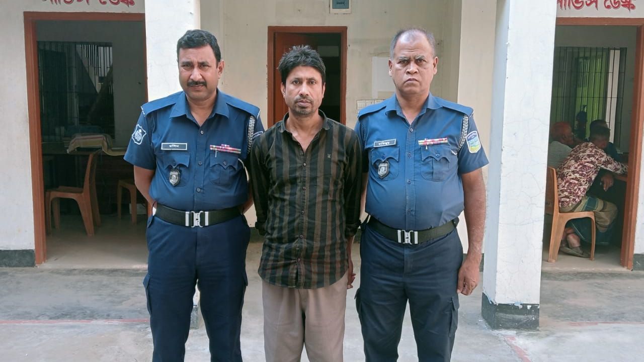 সরিষাবাড়ীতে আওয়ামী লীগের কর্মী গ্রেফতার 