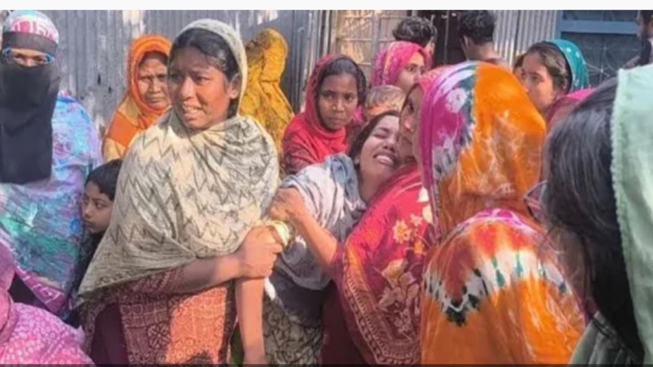 ঈশ্বরদীতে দাদিকে হত্যার পর নাতনিকে ‍‍ধর্ষণ‍‍, ২ জনের মরদেহ উদ্ধার।