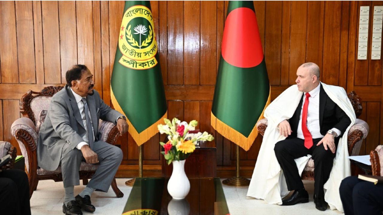 ভোট দেওয়ার মাধ্যমে জনগণ গণতান্ত্রিক অধিকার ফিরে পেয়েছে : স্পিকার।