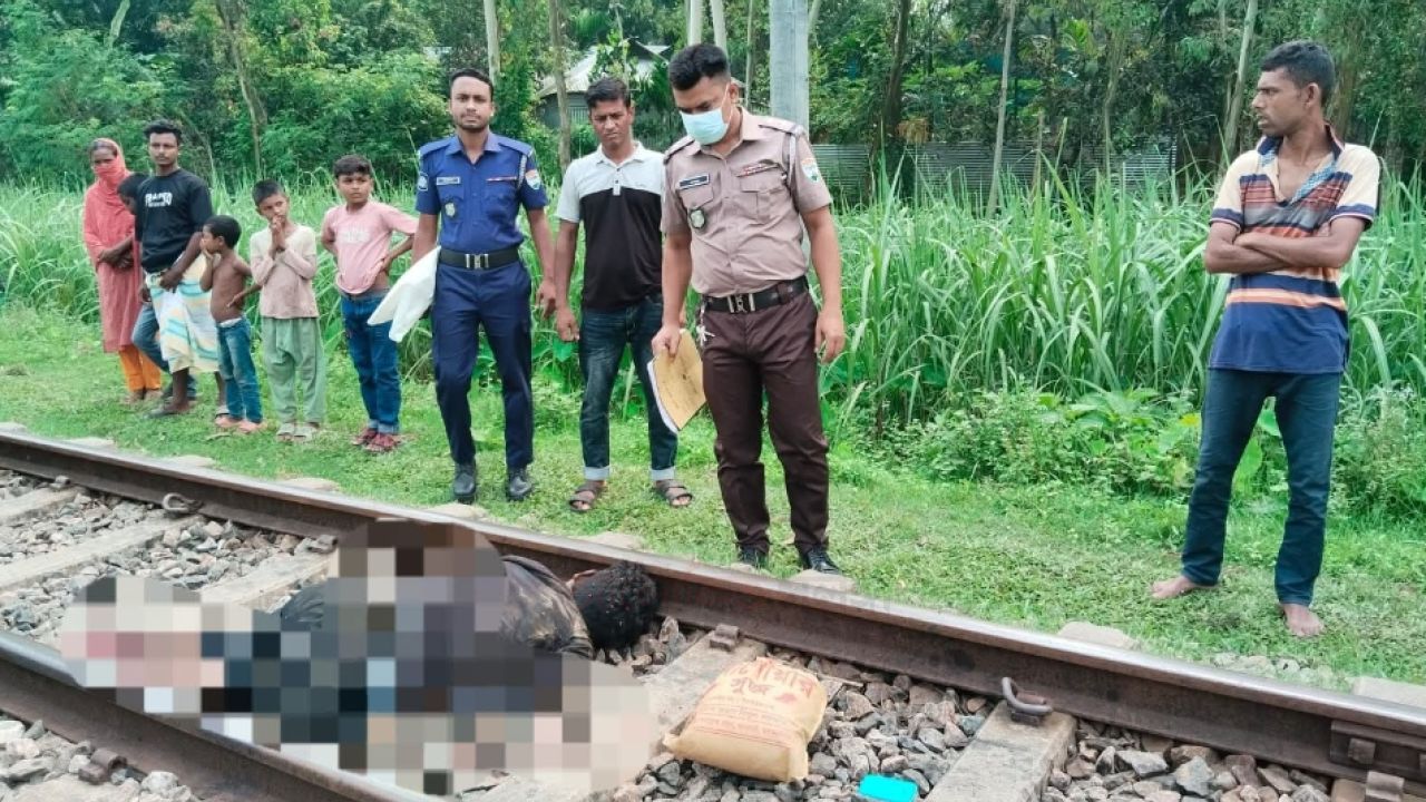 জামালপুরে চলন্ত ট্রেনে উঠতে গিয়ে যুবকের মৃত্যু