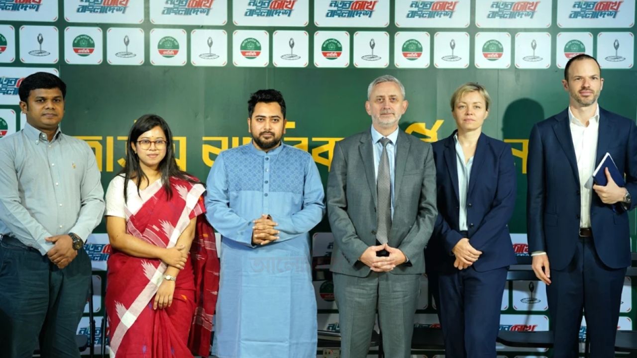 নাহিদ ইসলাম–ইইউ রাষ্ট্রদূতের বৈঠক, গণভোট সংস্কার বাস্তবায়ন নিয়ে আলোচনা