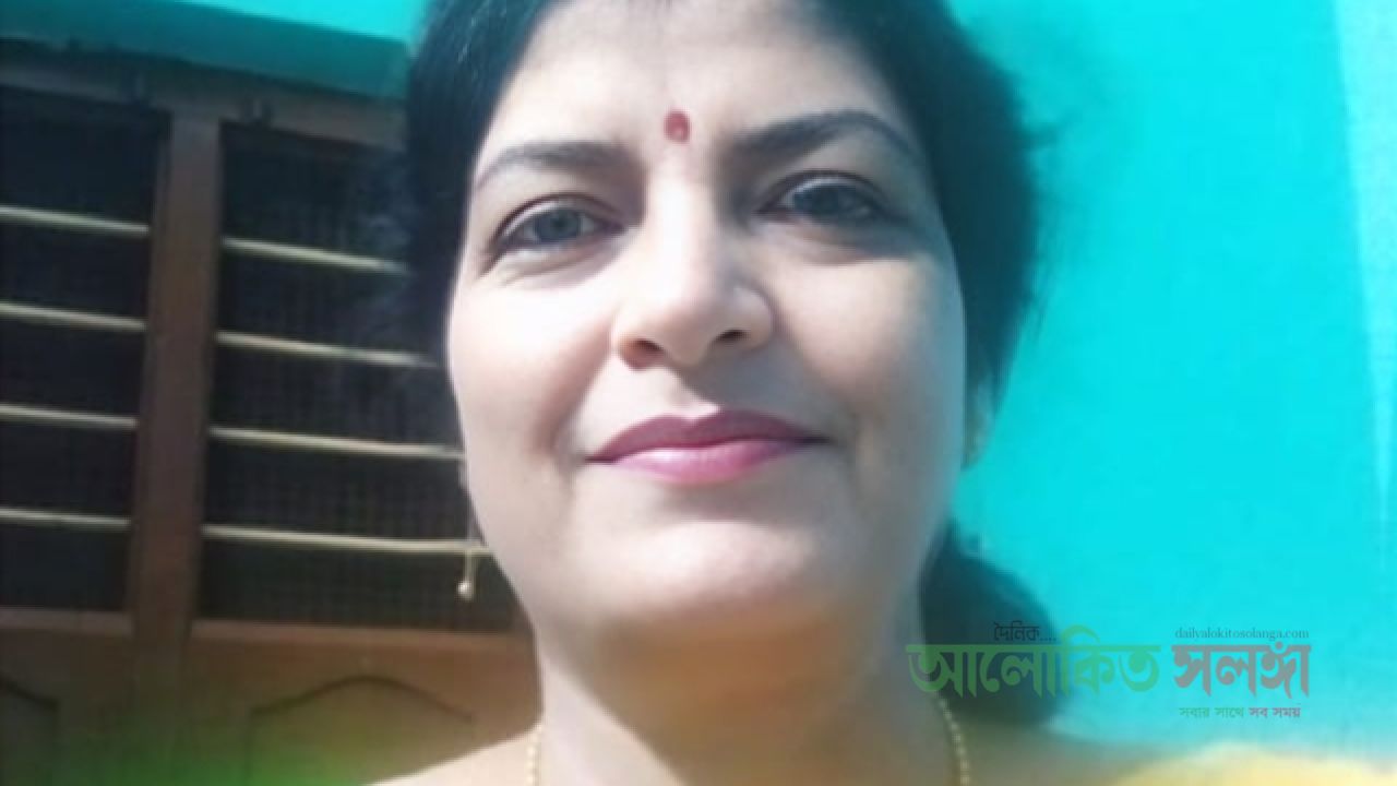 উপমহাদেশের সুপরিচিত কবি  ও কথা-সাহিত্যিক মাধুরী ব্যানার্জীর লেখা অণুগল্প : অস্তিত্বের দ্যোতনা 