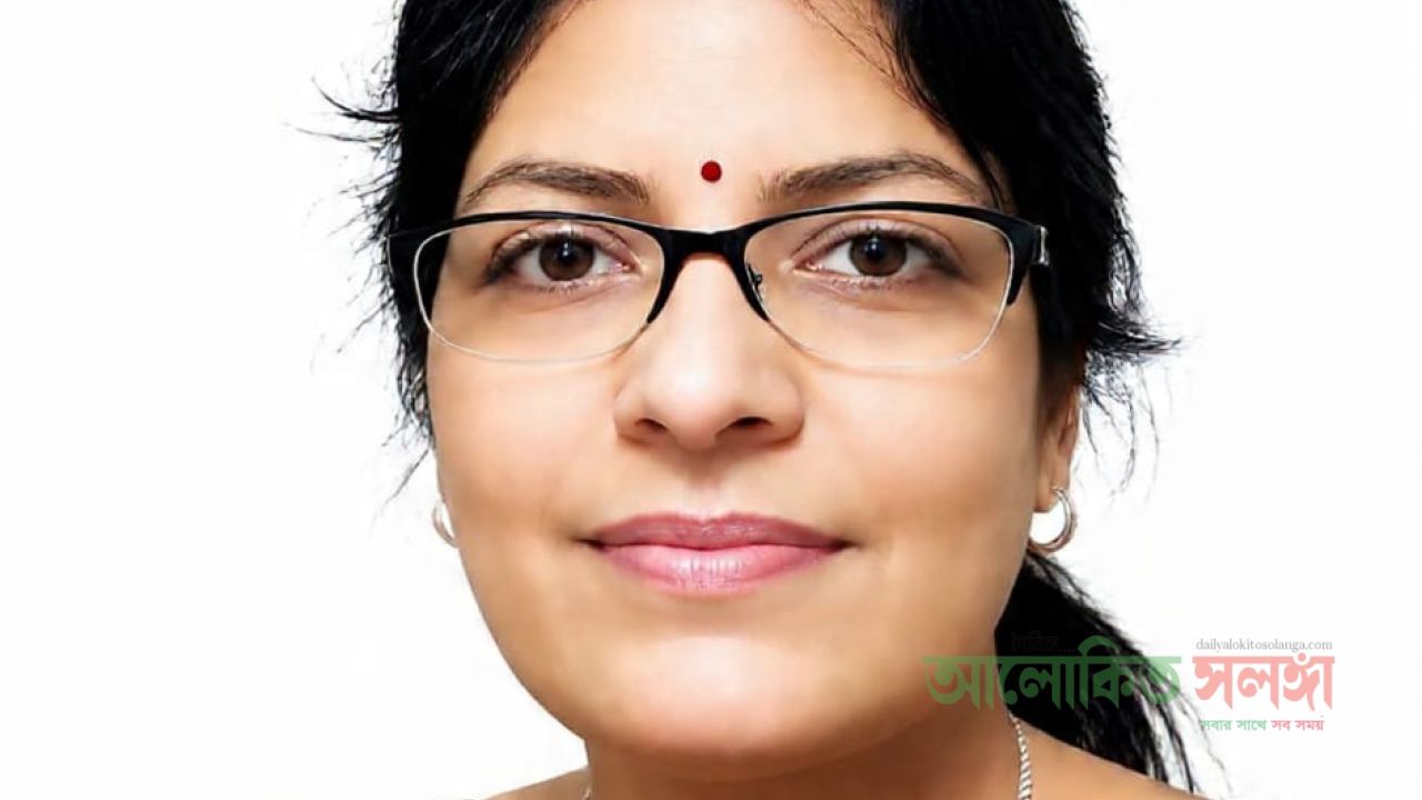 জনপ্রিয় কবি মাধুরী ব্যানার্জীর লেখা কবিতা :        