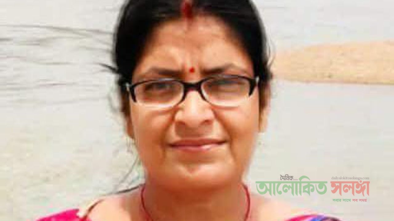 সুপরিচিত কবি-সাহিত্যিক, প্রাবন্ধিক, গল্পকার, ছড়াকার, ঔপন্যাসিক মাধুরী ব্যানার্জীর লেখা অণুগল্প: নিমন্ত্রণ বিহীন অতিথি নিমন্ত্রণ বিহীন অতিথি -মাধুরী ব্যানার্জী 