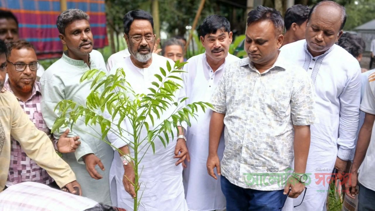 ছোনগাছা ইউনিয়নে দোয়া মাহফিল এবং   মজিবর রহমান লেবু'র বৃক্ষ রোপণ,  গণসংযোগ ও মতবিনিময় সভা অনুষ্ঠিত 