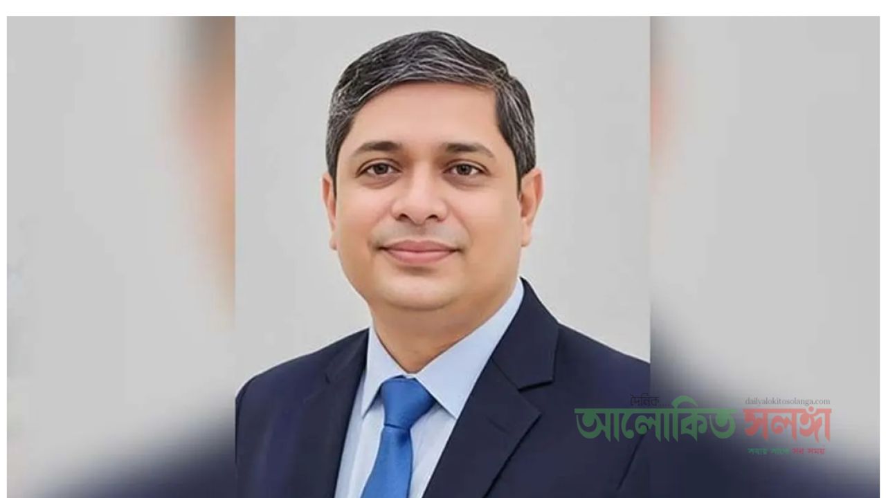 প্রতিমন্ত্রী মীর শাহে আলমের গাড়ি দুর্ঘটনার শিকার