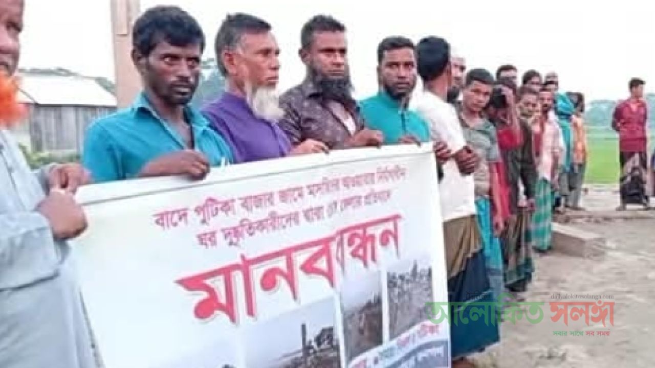 পূর্বধলায় ন্যক্কারজনক ঘটনা! ধর্মীয় প্রতিষ্ঠানে হামলা,রাতেই ভাঙচুর 