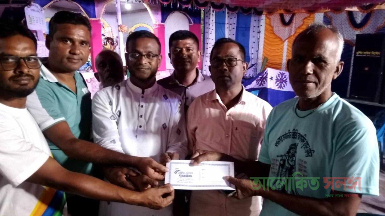 বড়তারায় ধর্মীয় সম্প্রীতি ও উন্নয়নের বার্তা নিয়ে নুরুল ইসলামের মোটরসাইকেল শো ডাউন ও পূজা মন্ডপ পরিদর্শন 