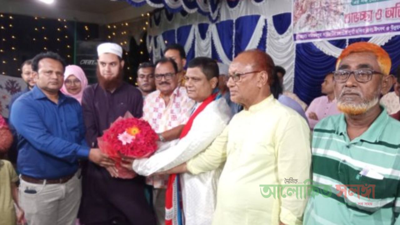 ঐতিহ্য ধরে রাখতে সবাইকে মিলেমিশে থাকতে হবে’