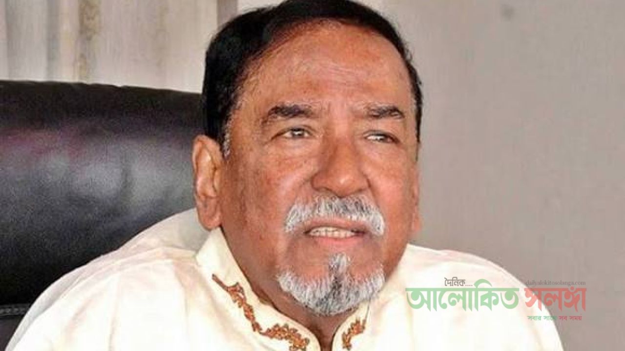 আগামী ১০ বছরেও শেখ হাসিনার দেশে ফেরা সম্ভব নয়