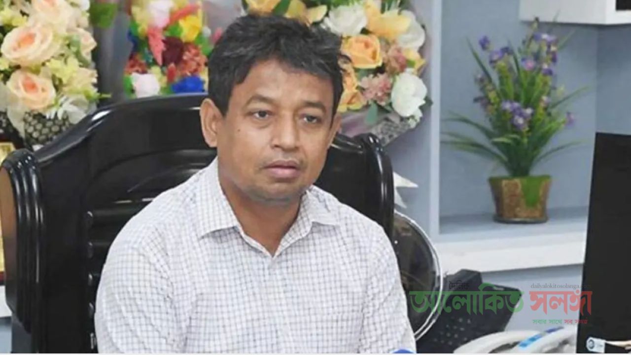 আড়াই বছর পর চূড়ান্তভাবে চাকরি গেল হারুনের